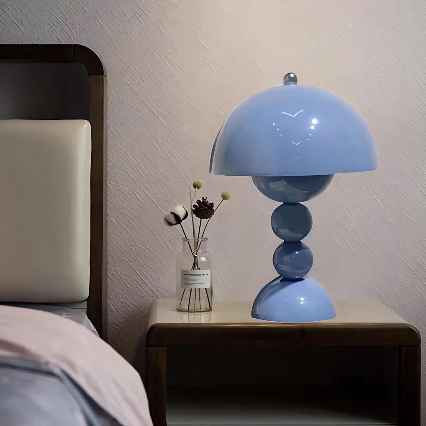 Nordic Flower Buds Portable Table Lamp