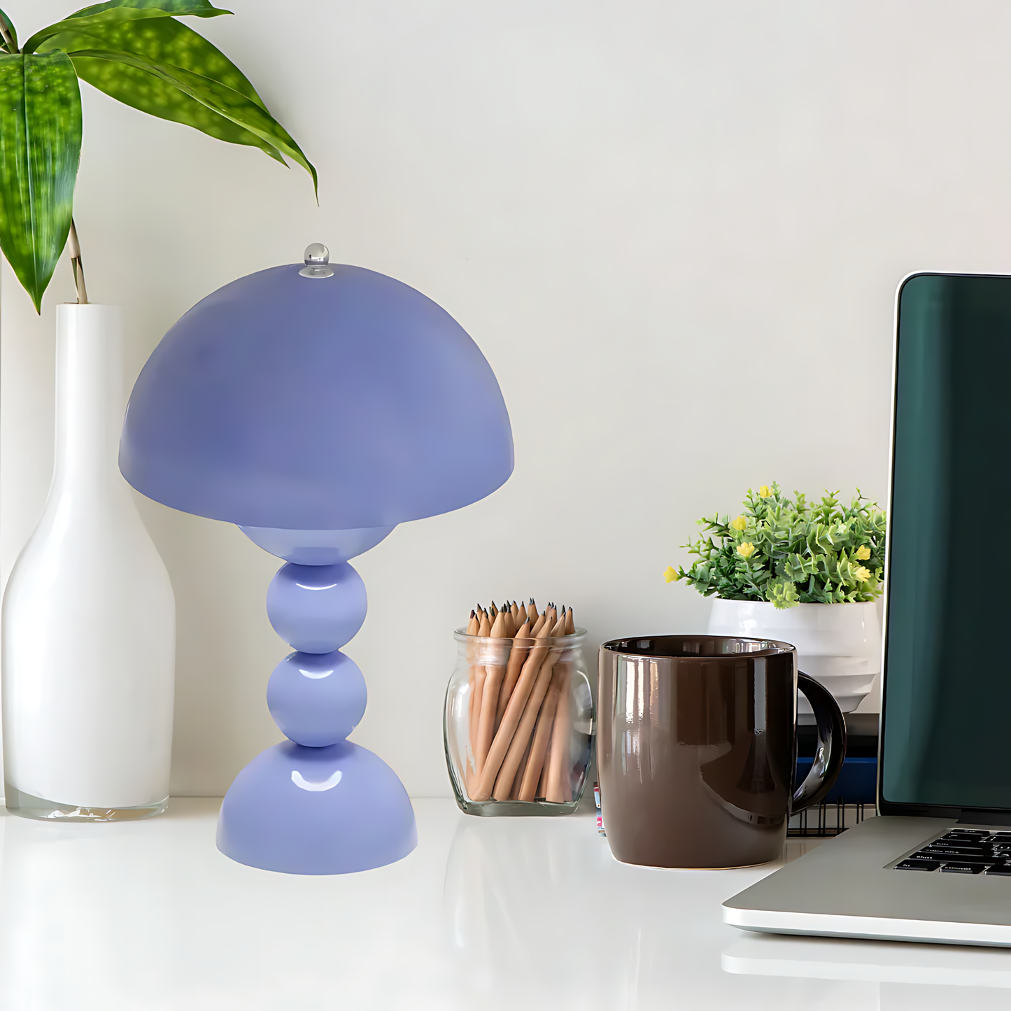 Nordic Flower Buds Portable Table Lamp