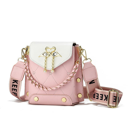 Pearl Chain Crossbody Shoulder Bag