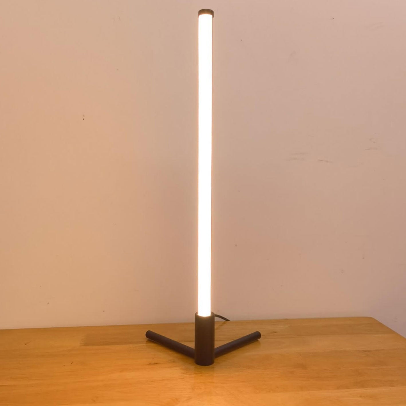 Minimalist Creative Bar LED Night Light Table Lamp