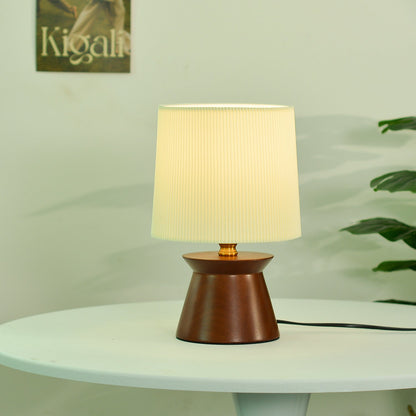 French Retro Solid Wood Striped Table Lamp