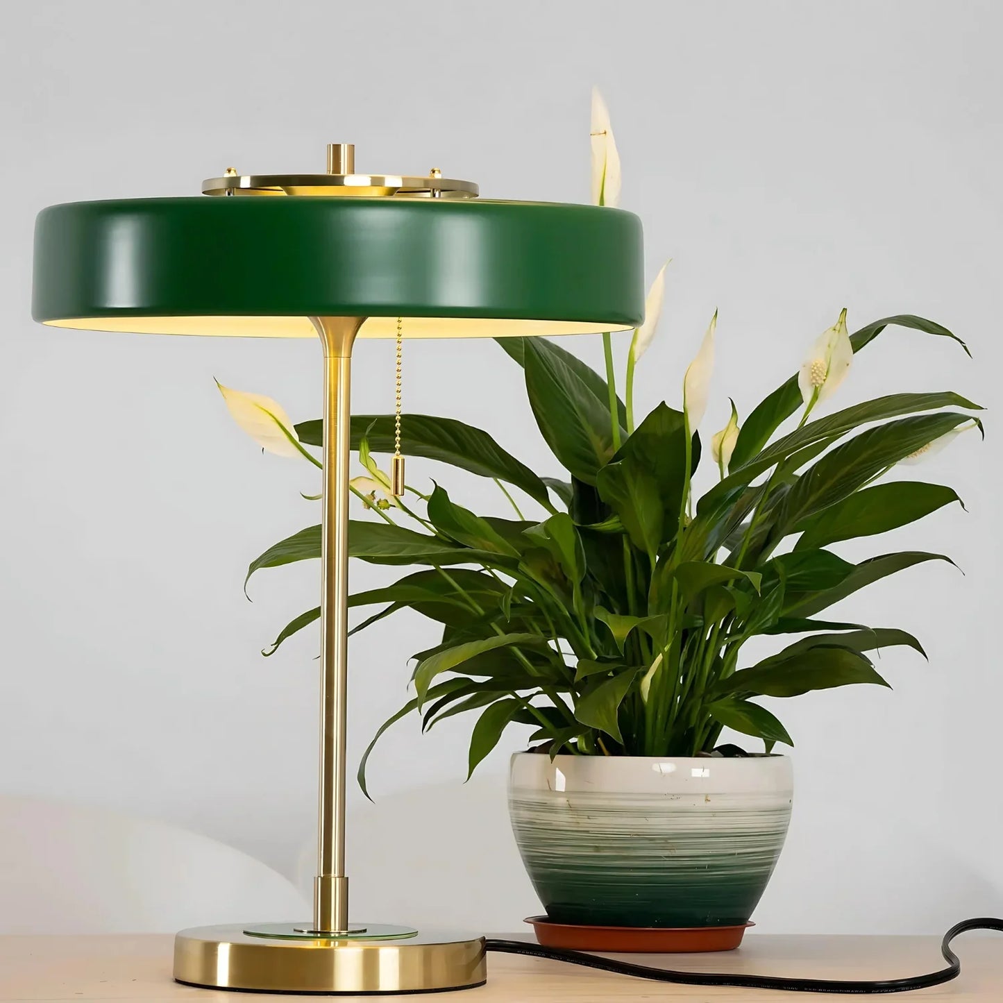 Radiant Tower of Light Table Lamp