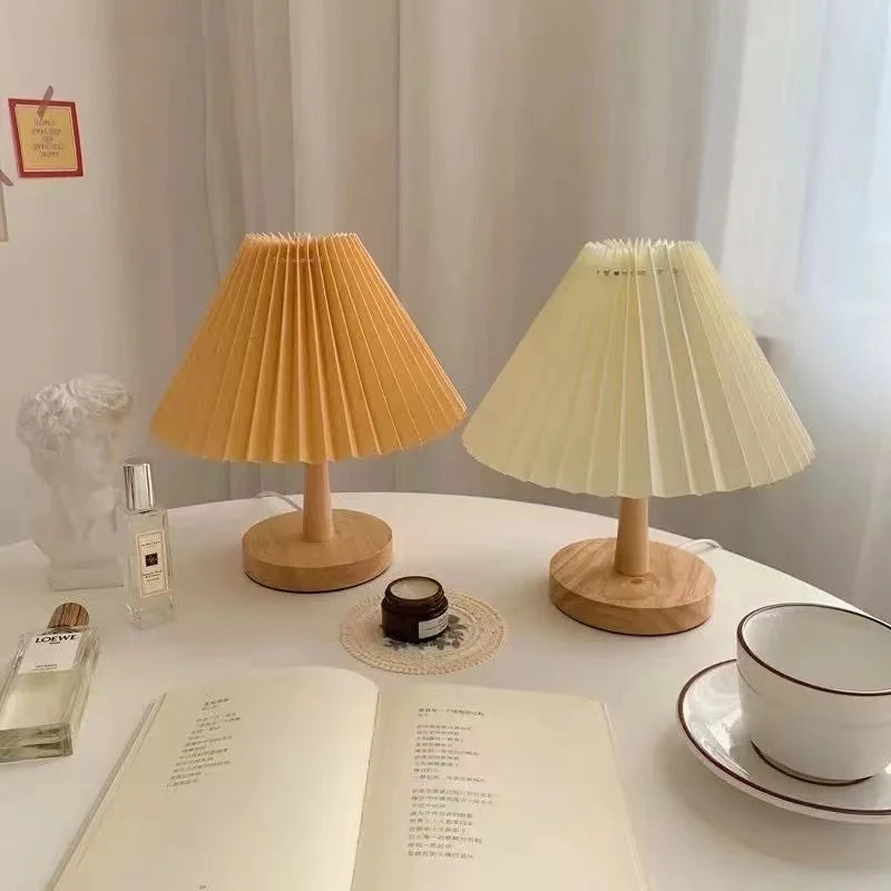 Nordic Pleated Table Lamp