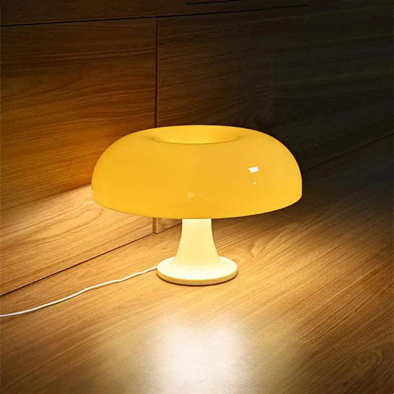 Solid Color Mushroom Table Lamp