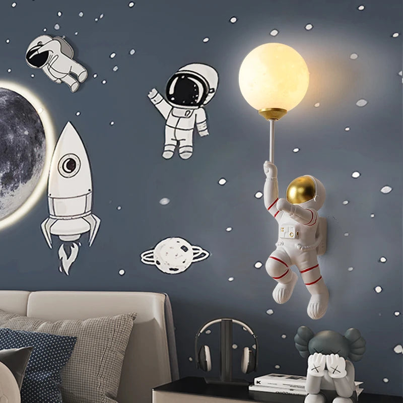 Astronaut Wall Lamp