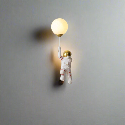 Astronaut Wall Lamp