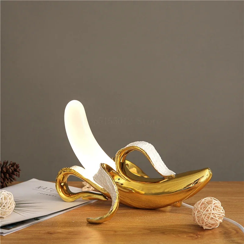 Modern Italy Banaan Night Lights Nordic Living Room Glass Lampshade Bedroom Bedside Lamp Holiday Gifts Lighting Fittings