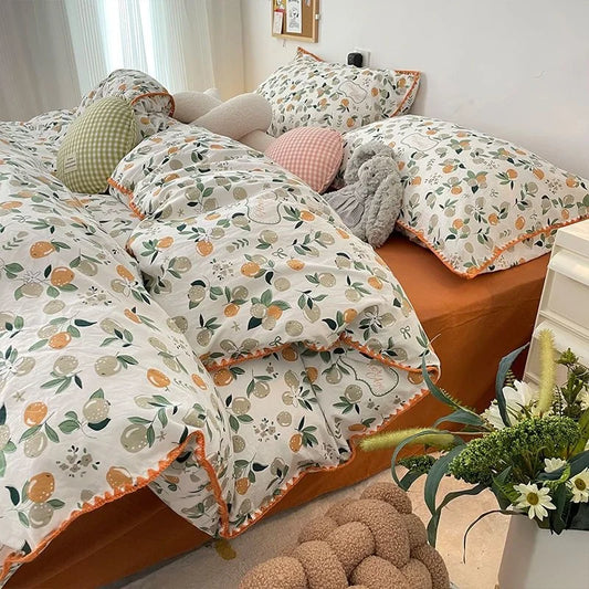 Orange Pattern Bedding Set (4 Pieces)