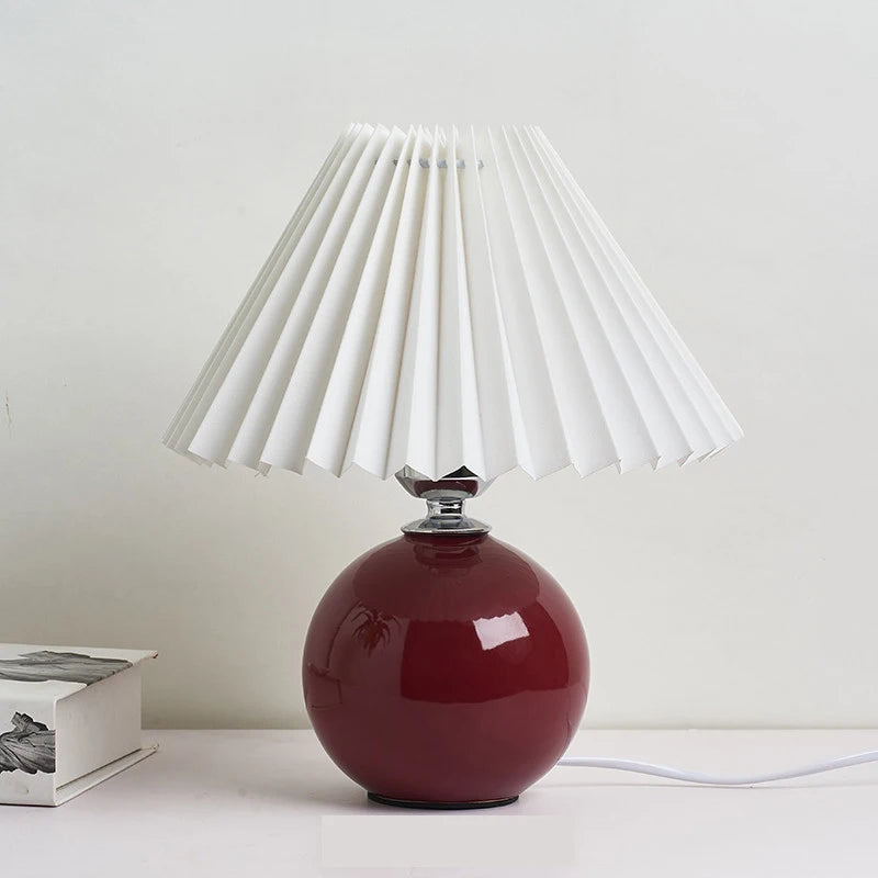 Wine Vintage Pleated Table Lamp