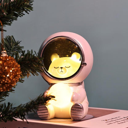 Astronaut Pet Lamp