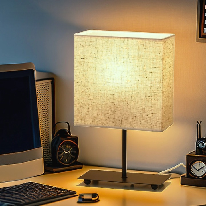 Retro Charm Table Lamp