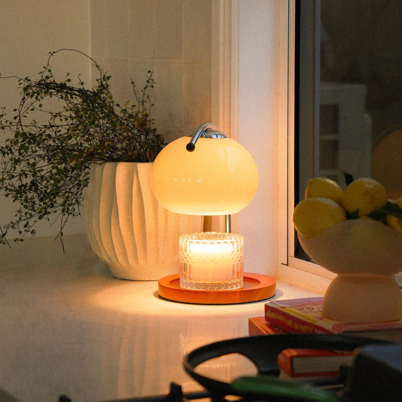 The Solange Table Lamp